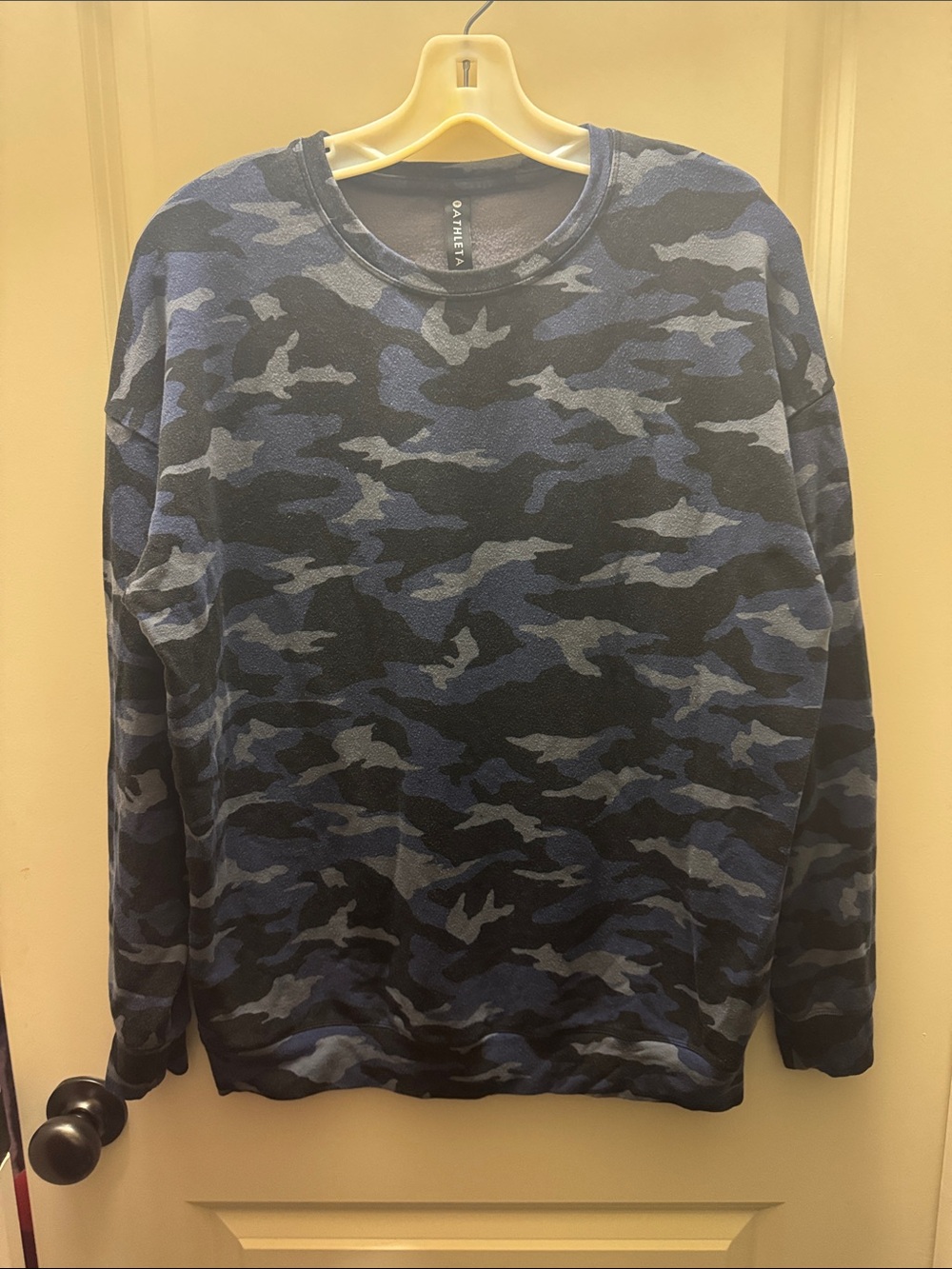 Athleta Blue & Black Camouflage Crewneck Sweater